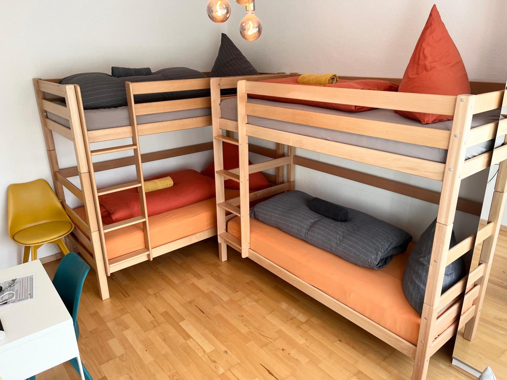 Gemuetliche Privatzimmer Mit Geteiltem Bad, Kueche Und Garten ミュンヘン エクステリア 写真